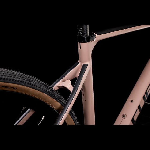 CUBE Nuroad WS C:62 Pro 2022 naisten gravel grinder CUBE Nuroad WS C:62 Pro 2022 naisten gravel grinder